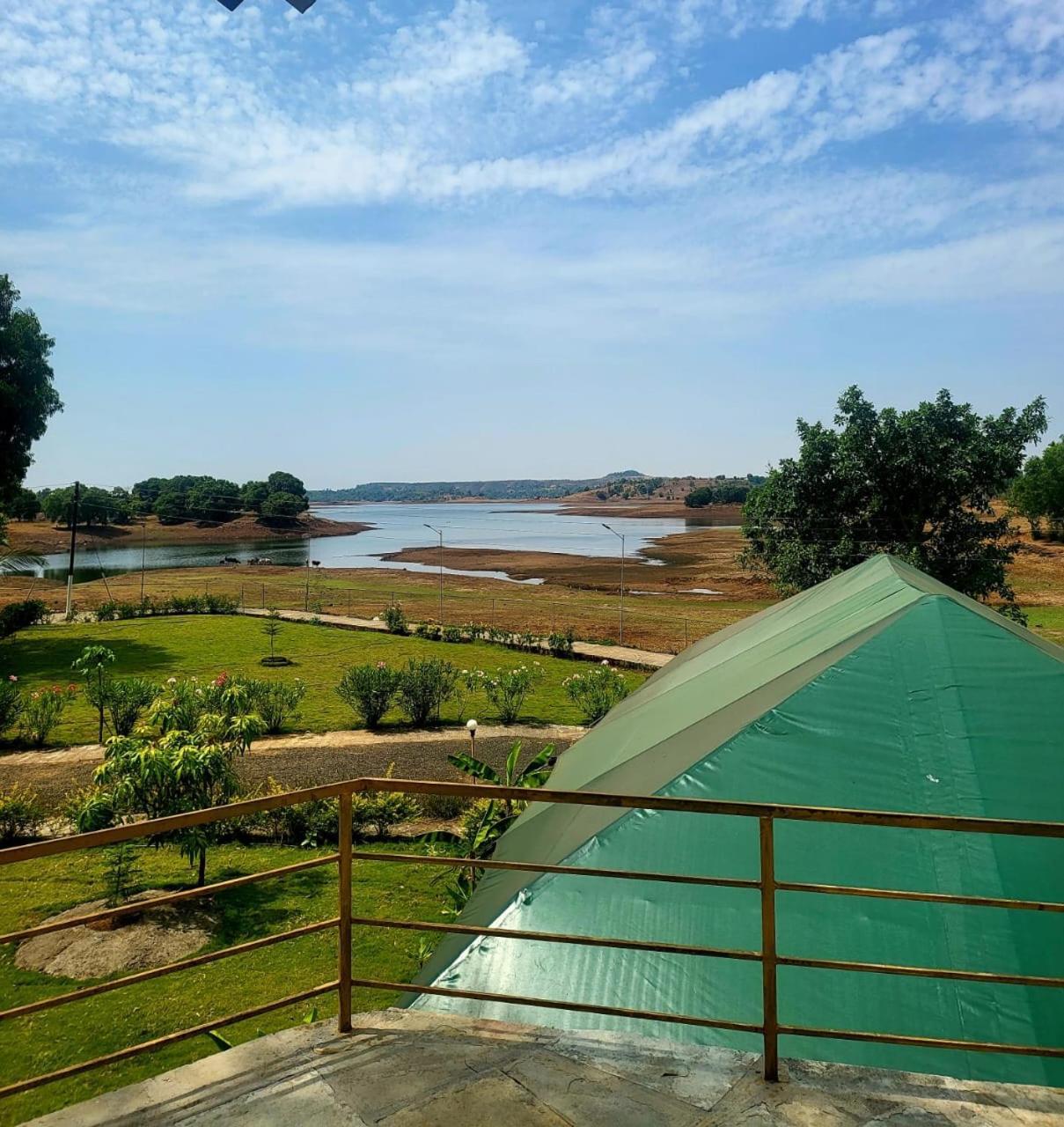 Amigos Lake Resort-Igatpuri, Maharashtra מראה חיצוני תמונה