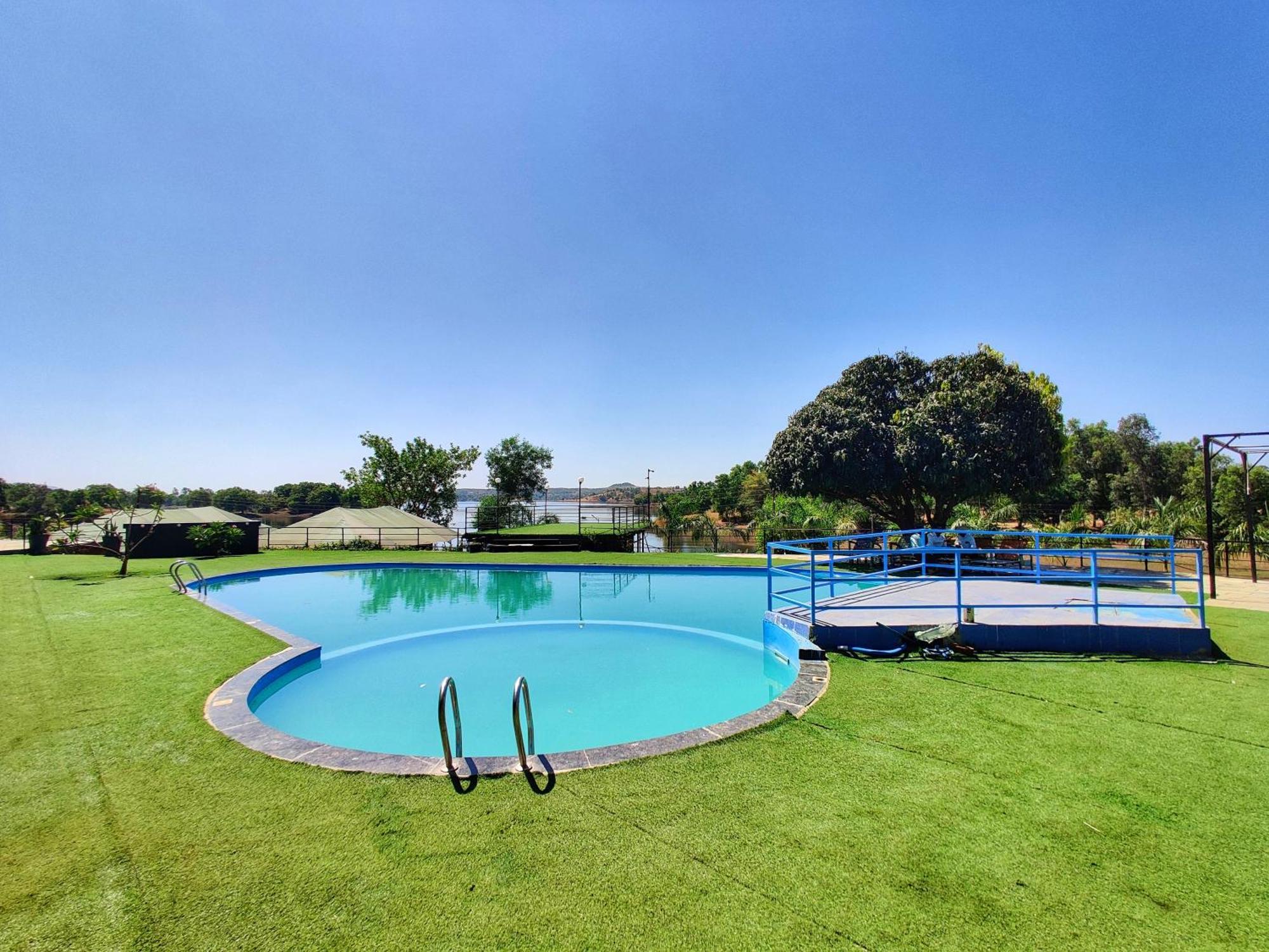 Amigos Lake Resort-Igatpuri, Maharashtra מראה חיצוני תמונה