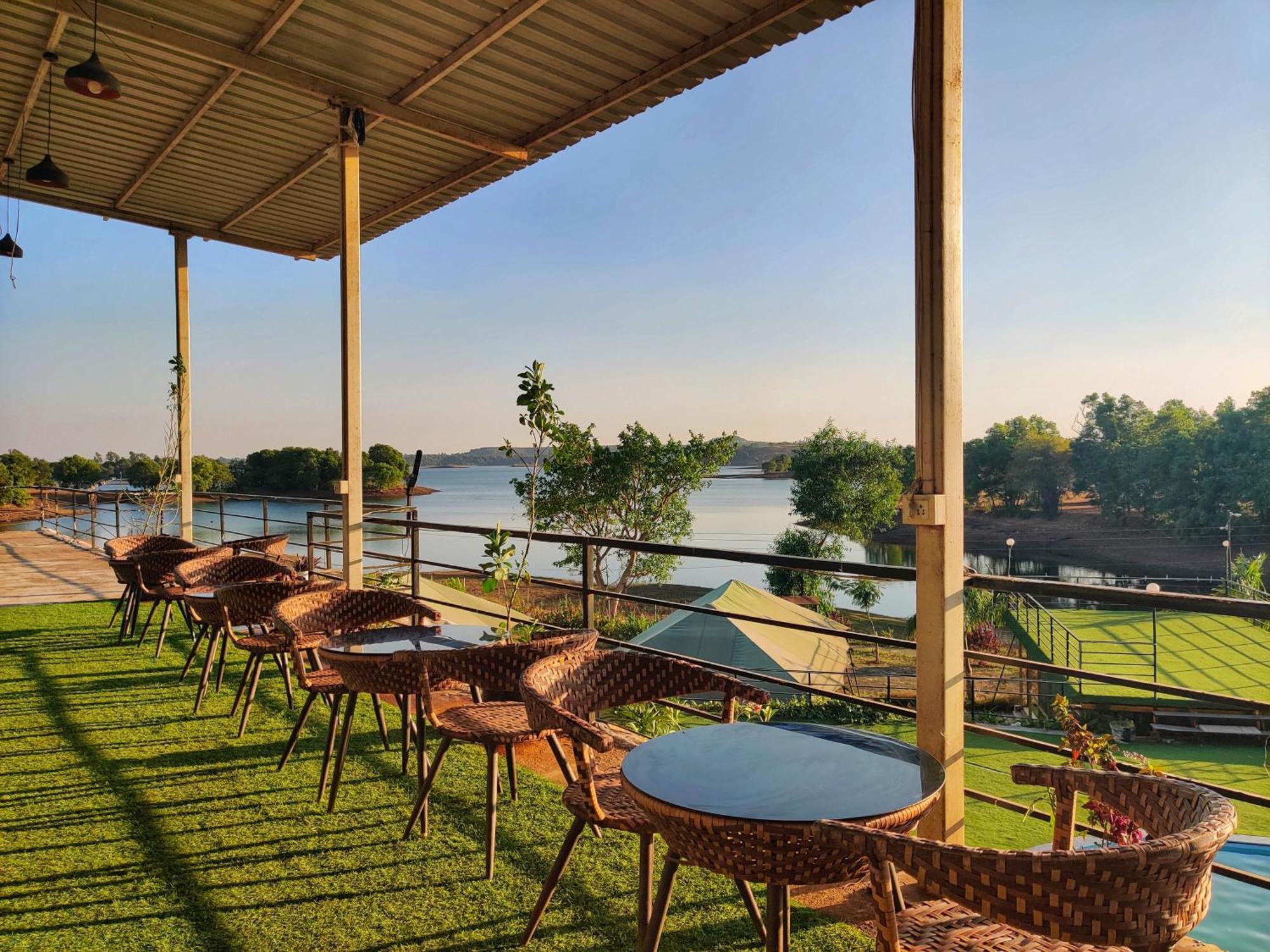 Amigos Lake Resort-Igatpuri, Maharashtra מראה חיצוני תמונה